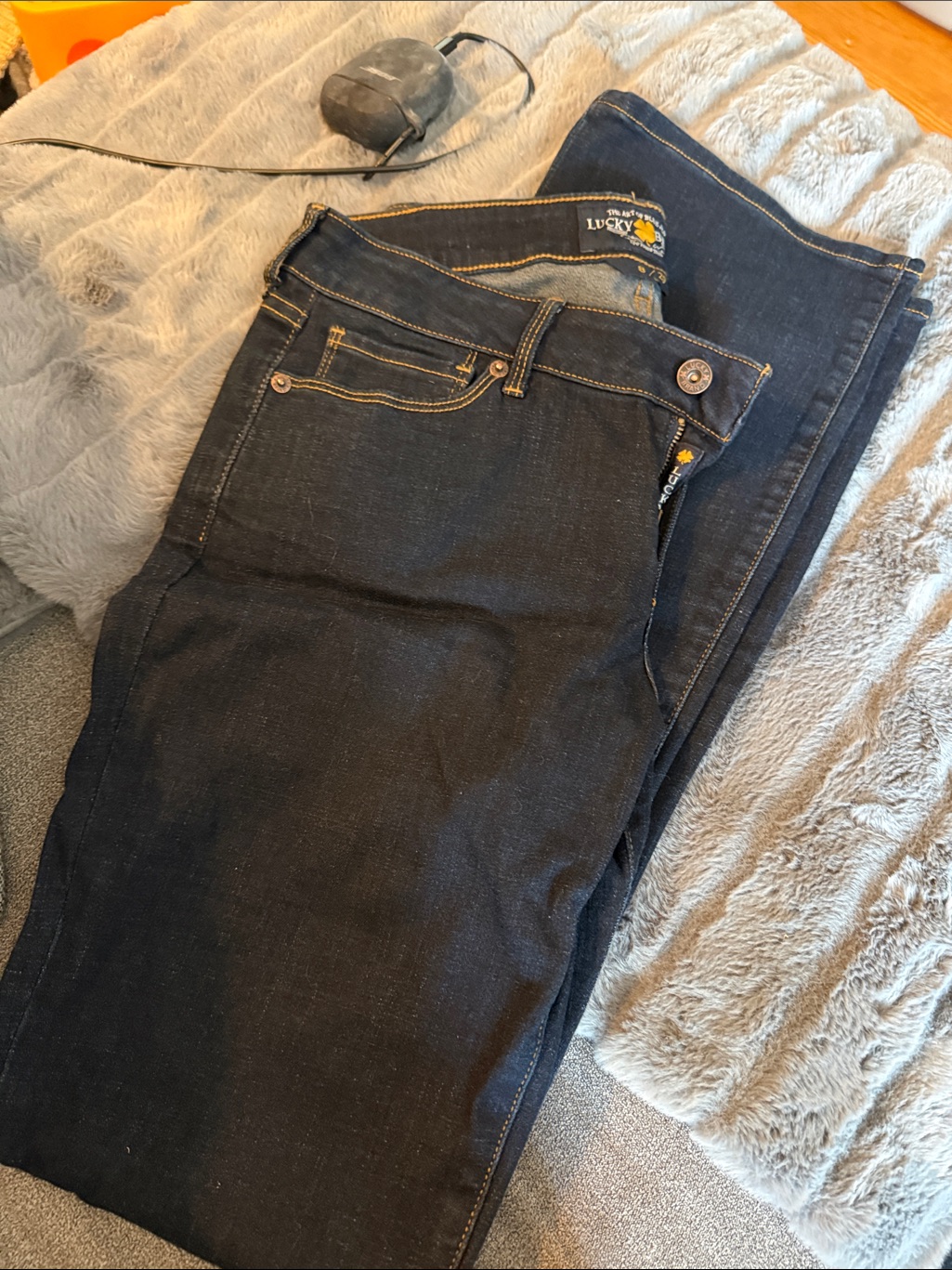 Lucky Brand Dark Indigo StraightLeg Jeans